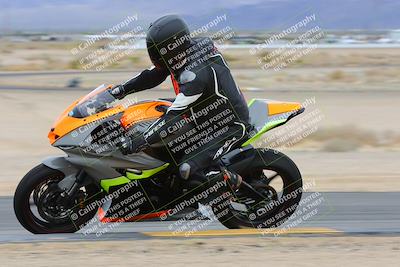 media/Jan-14-2023-SoCal Trackdays (Sat) [[497694156f]]/Turn 9 Inside (11am)/